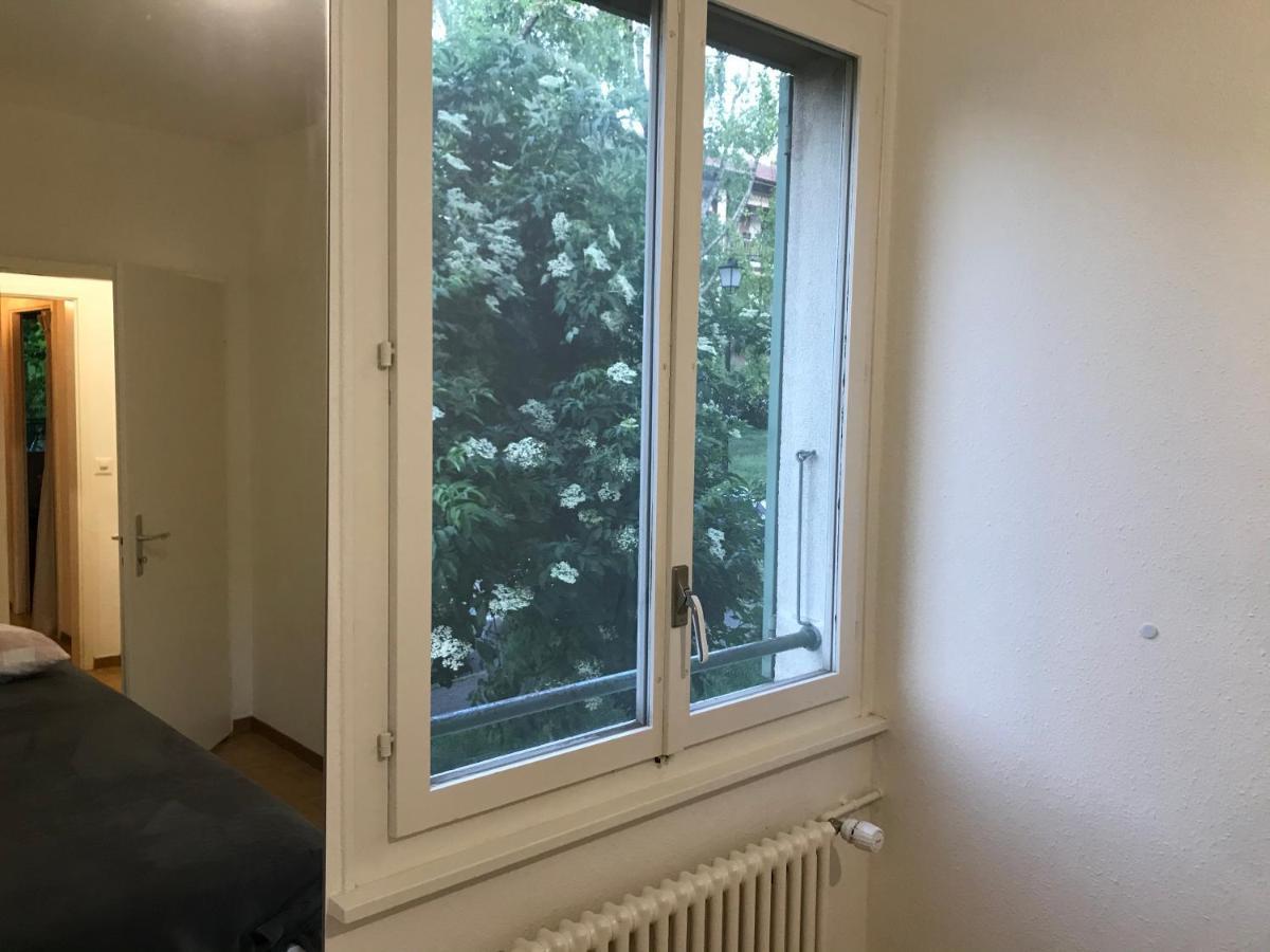 Geneva Bernex - Shared Appartement Roomate Homestay - Tramway 14 Tpg - Viarhona Eksteriør billede