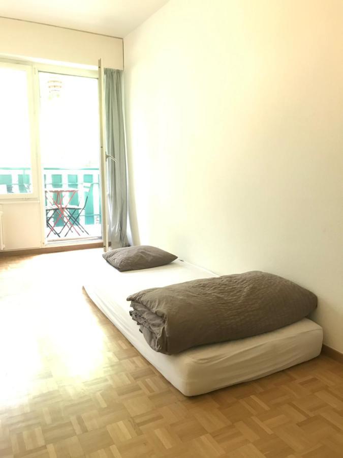 Geneva Bernex - Shared Appartement Roomate Homestay - Tramway 14 Tpg - Viarhona Eksteriør billede