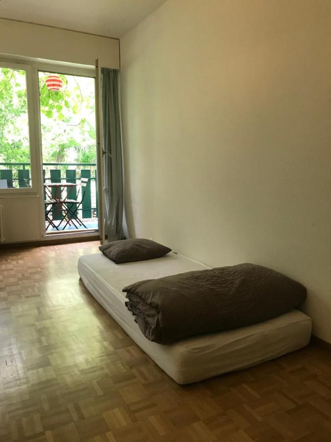 Geneva Bernex - Shared Appartement Roomate Homestay - Tramway 14 Tpg - Viarhona Eksteriør billede